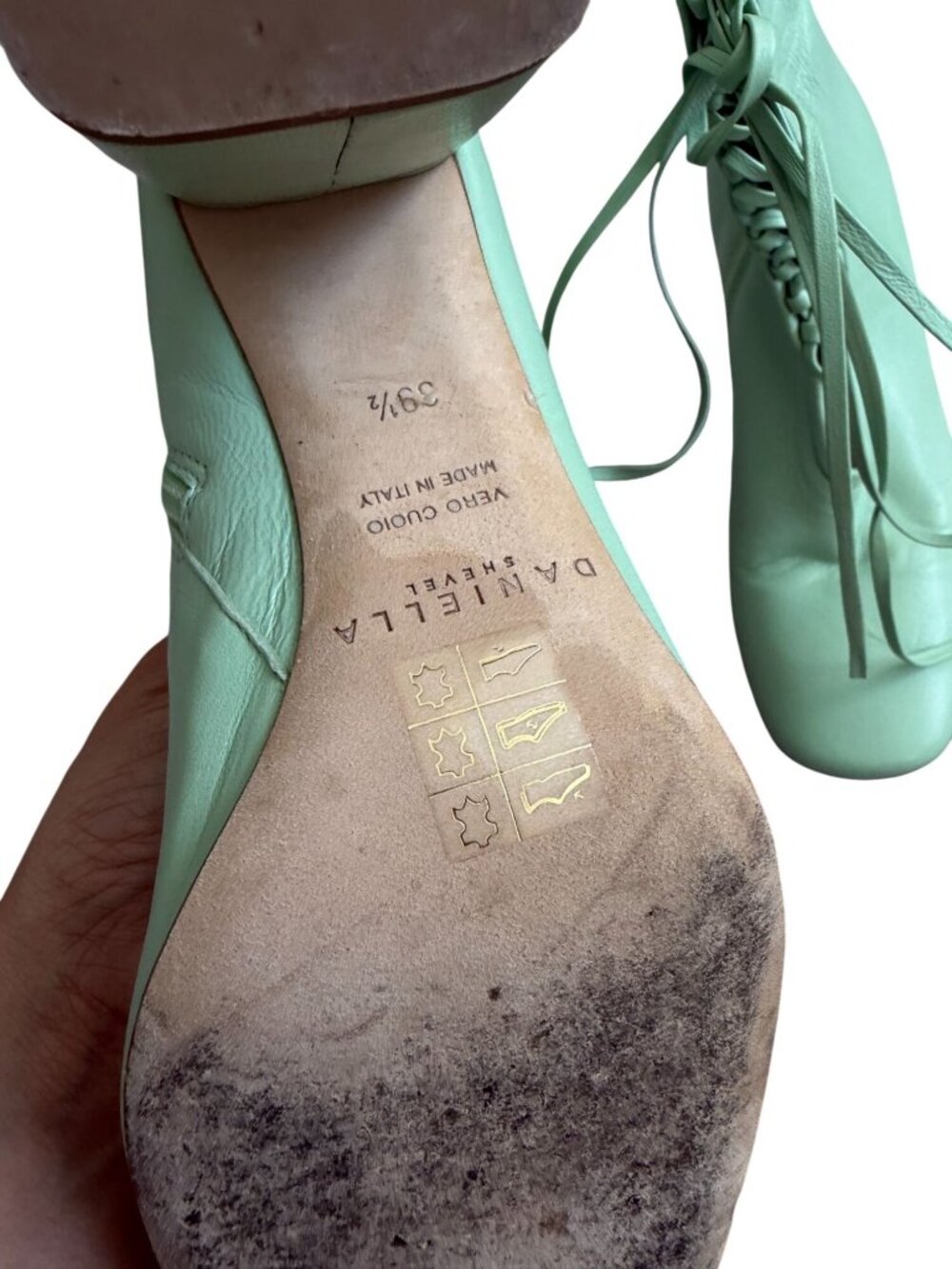 DANIELLA SHEVEL Belladonna Pistachio Green Leather Laceup Boots Size 39.5 / US 9 - Picture 6 of 8